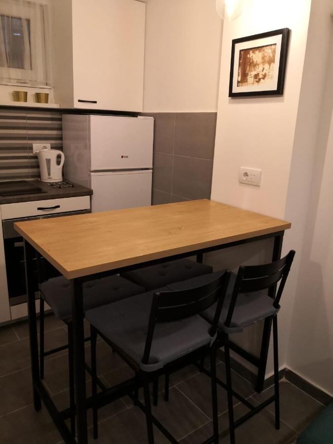 Bibi Zahumska Apartman Belgrad Zewnętrze zdjęcie